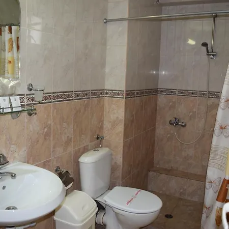 Family Chris Hotel 3*
