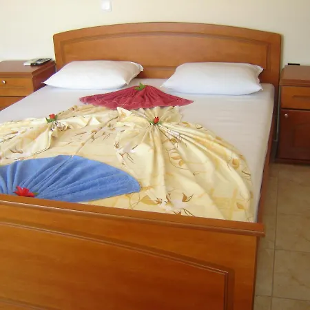 Family Chris Hotel 3*