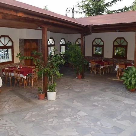 Family Chris Hotel 3*